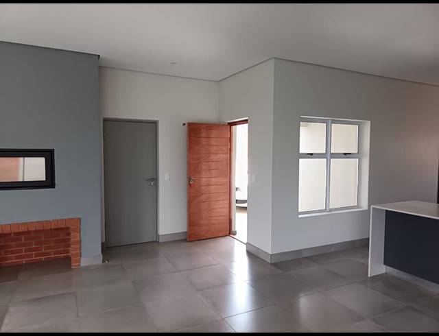3 BEDROOM HOUSE FOR SALE IN GEORGE CENTRAL